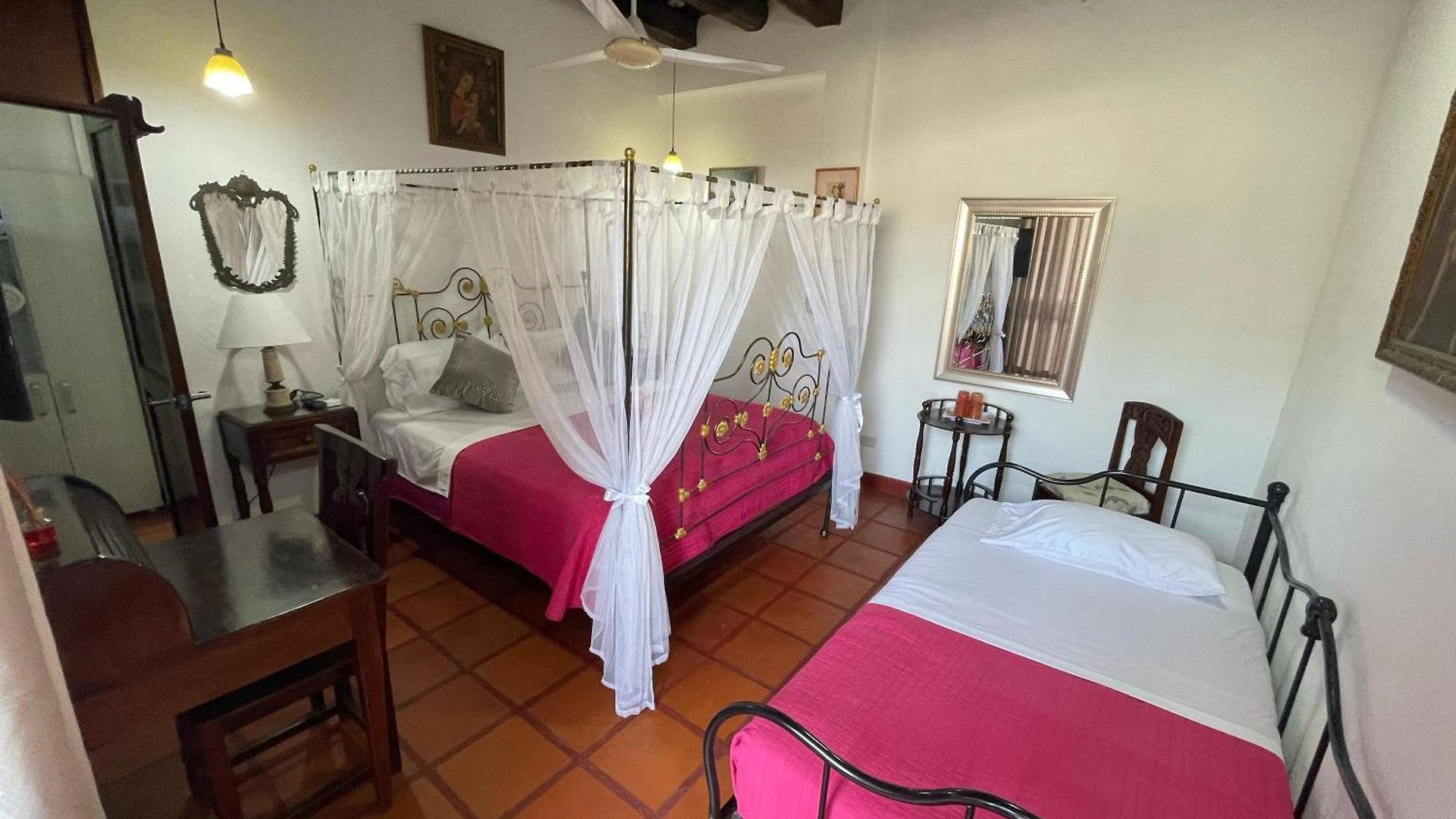 Casa Colonial Serrezuela Bed & Breakfast Cartagena