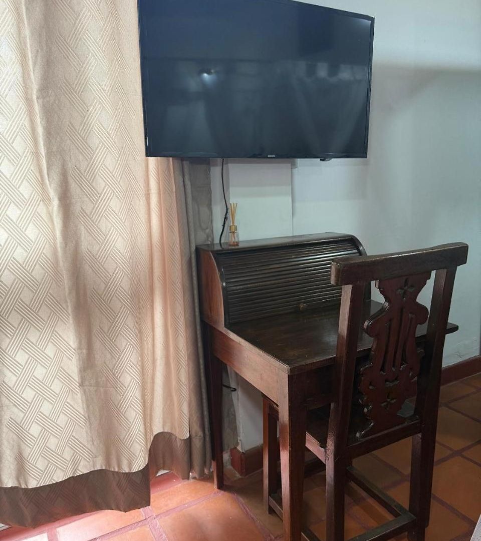 Casa Colonial Serrezuela Bed & Breakfast *