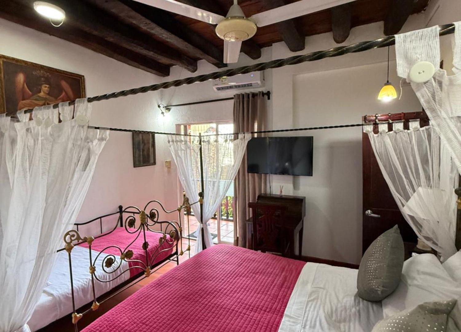 Bed & Breakfast Casa Colonial Serrezuela