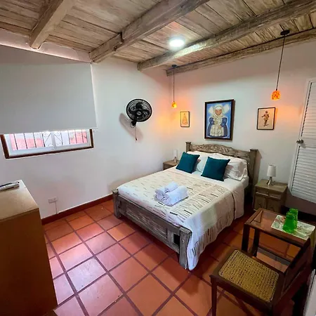 Casa Colonial Serrezuela